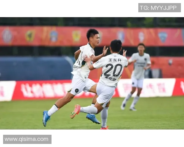 成都羽毛球队以96分稳居冠军赛积分榜首位，展现强劲实力